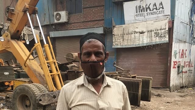 Shaukat Ali, a 50-year-old migrant worker from Azamgarh, UP. 