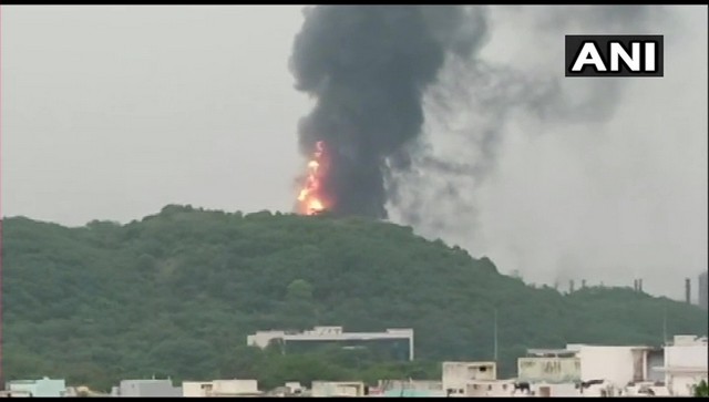 Major fire breaks out at Hindustan Petroleum plant in Andhra Pradesh's Visakhapatnam; no casualties reported Major fire breaks out at Hindustan Petroleum plant in Andhra Pradesh's Visakhapatnam; no casualties reported