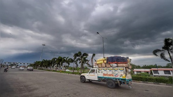 Yaas intensifies into 'very severe' cyclonic storm, says IMD; Odisha, Bengal evacuate lakhs of people