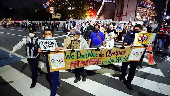 Tokyo Olympics 2020: Japan to expand virus emergency as 350,000 sign 'Cancel Olympics' petition