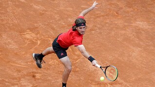 picture Height Karen Khachanov stefanos tsitsipas sets up semi final