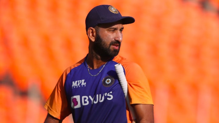 Cheteshwar Pujara has got his 'flow' back due to better match practice, says father-cum-coach