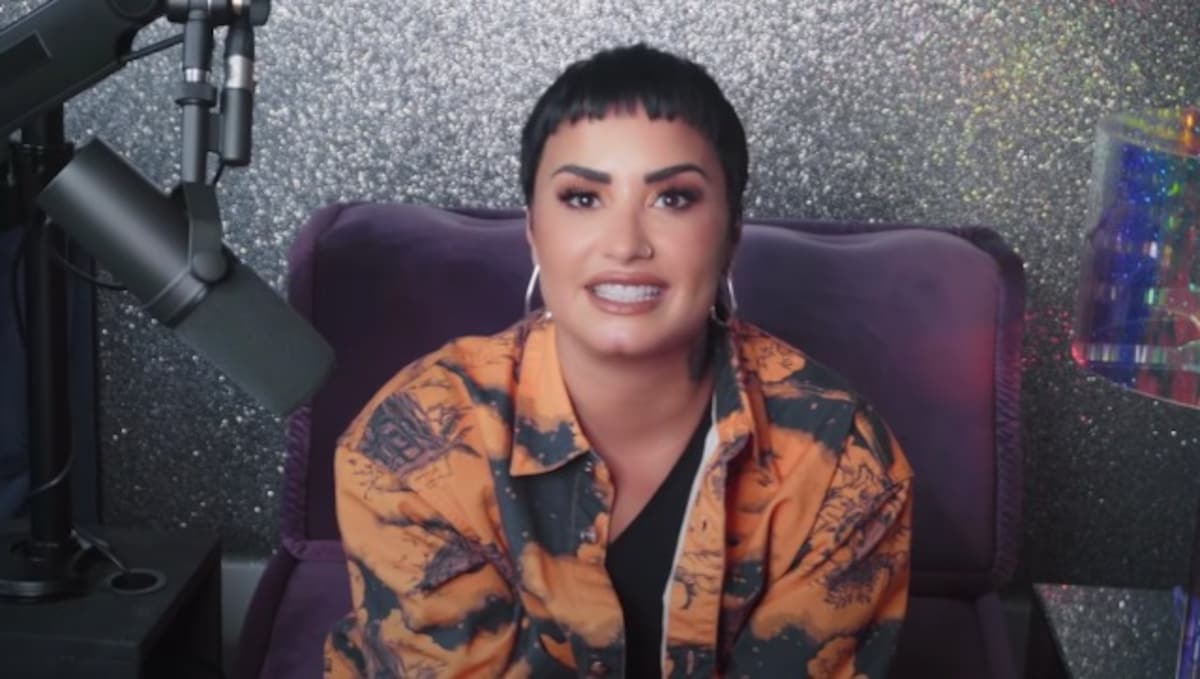 Demi Lovato Comes Out As Non Binary Says Decision Was Reached After A Lot Of Healing Self Reflective Work Entertainment News Firstpost