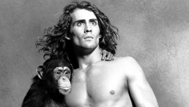 Joe Lara, best known for 1996 TV series Tarzan: The Epic Adventures, dies in plane crash at 58 Joe Lara, best known for 1996 TV series Tarzan: The Epic Adventures, dies in plane crash at 58