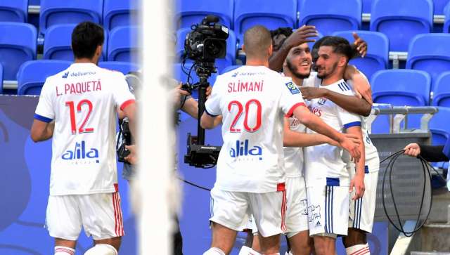 Ligue 1: Lyon thrash Lorient to move into top three, trail leaders Lille by 6 points Ligue 1: Lyon thrash Lorient to move into top three, trail leaders Lille by 6 points