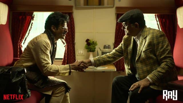 Manoj Bajpayee and Garjaj Rao in Hungama Hai Kyon Barpa. Netflix
