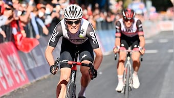Giro d'Italia: Leader Egan Bernal moves away from chasing pack as Mauro Schmid wins 11th stage