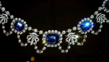 Napoleonic jewels worn by French emperor's daughter sell for $1.65 million in Geneva