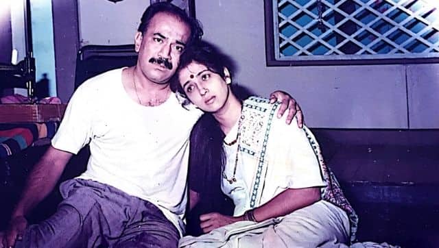 Neena Kulkarni and Shivaji Satam in the play Dhyani Mani. Image via Twitter@NeenaKulkarni