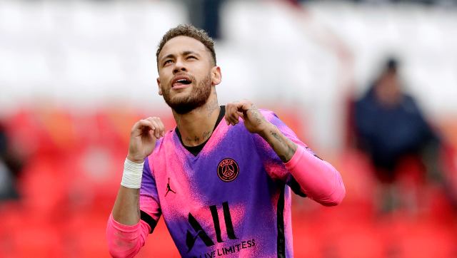 Ligue 1: Brazilian forward Neymar signs three-year contract extension with PSG, set to stay till 2025 Ligue 1: Brazilian forward Neymar signs three-year contract extension with PSG, set to stay till 2025