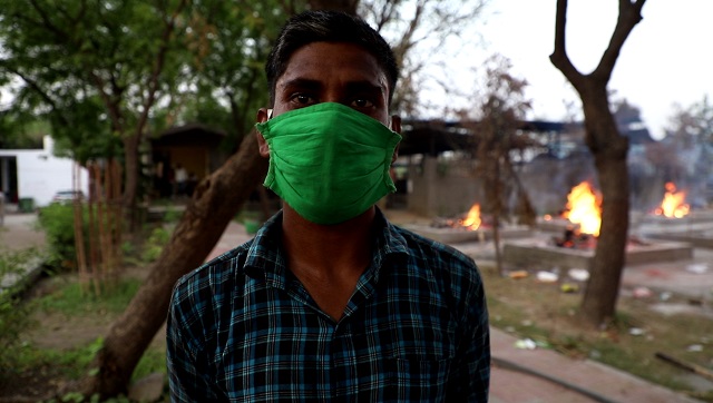Unseen Warriors of COVID: 20 hour shifts, measly wages; how Delhi's crematorium workers are surviving a pandemic Unseen Warriors of COVID: 20 hour shifts, measly wages; how Delhi's crematorium workers are surviving a pandemic