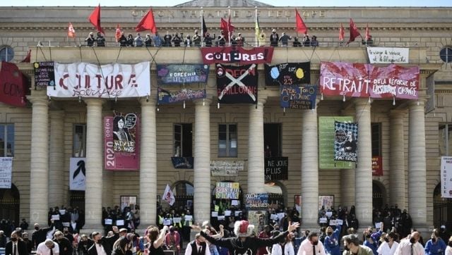 Odeon Theatre in Paris reopens after two-month-long protest by artistes demanding COVID relief ends