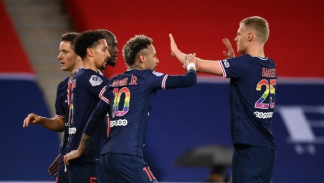 Ligue 1: PSG move to within one point behind leaders Lille after 4-0 win over Reims as title race goes down to wire Ligue 1: PSG move to within one point behind leaders Lille after 4-0 win over Reims as title race goes down to wire