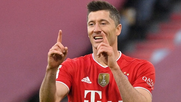 Bundesliga: Gerd Muller would be happy if Robert Lewandowski equals goal record, says wife