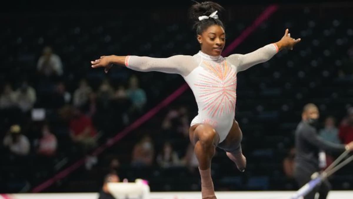 Simone Biles Returns To Competition With Historic Vault At Us Classic Sports News Firstpost