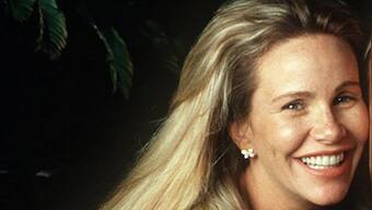 Tawny Kitaen, actress known for '80s rock music videos and Tom Hanks' Bachelor Party, passes away at 59