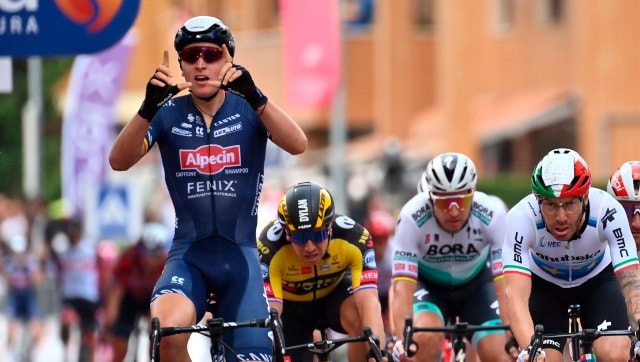 Giro d'Italia: Belgian Tim Merlier wins second stage, Filippo Ganna retains leader's jersey