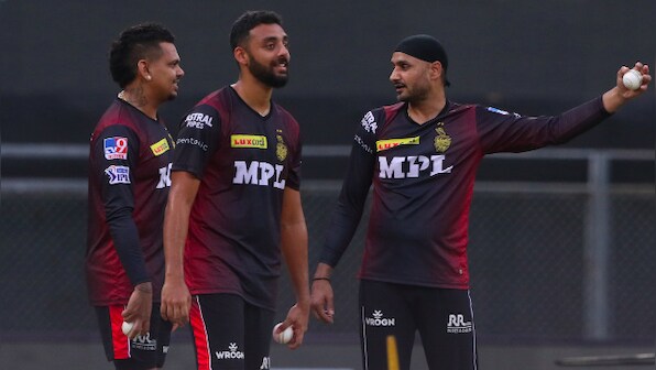 IPL 2021: Varun Chakravarthy, Sandeep Warrier 'doing well', KKR hopeful of returning to action soon, says Venky Mysore