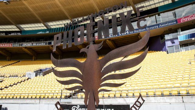 Return of the (Wellington) Phoenix: New Zealand's only professional football team play at home after 433 days Return of the (Wellington) Phoenix: New Zealand's only professional football team play at home after 433 days