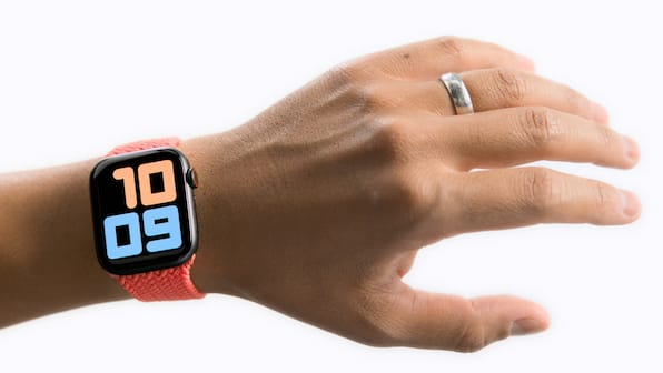 Apple announces 'Assistive Touch' for Apple Watch that will allow users to control functions via hand gestures