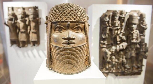 Benin Bronzes: Germany to return hundreds of artefacts looted during colonial era