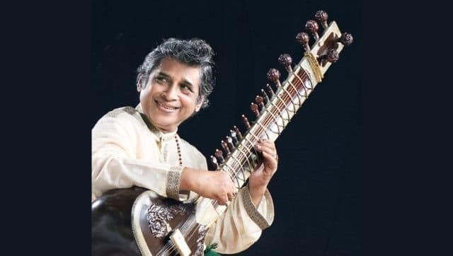 Debu Da. Photo via Avinash Pasricha