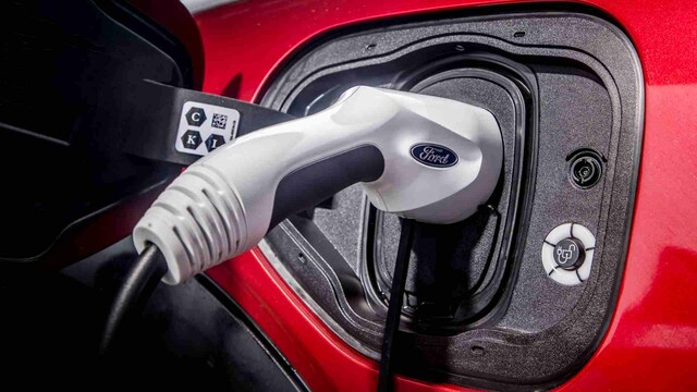 Electric vehicle buyers exempt from registration certificate fees, renewal charges as part of India’s e-mobility push