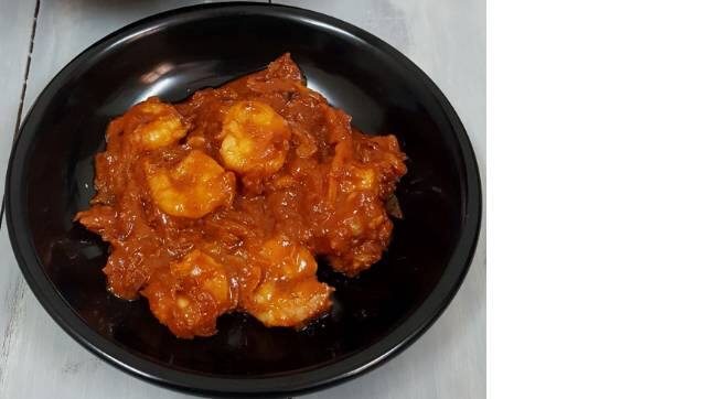 Prawn Qorma. Photo © Saher Khanzada, founder, The Bombay Glutton Blog*