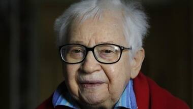 Kay Lahusen, first openly gay US photojournalist and rights activist, dies at 91