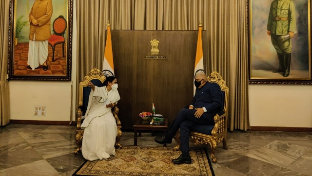 Mamata Banerjee to be sworn in as CM on 5 May; alleges Nandigram RO did not order recount as he 'feared for life' Mamata Banerjee to be sworn in as CM on 5 May; alleges Nandigram RO did not order recount as he 'feared for life'