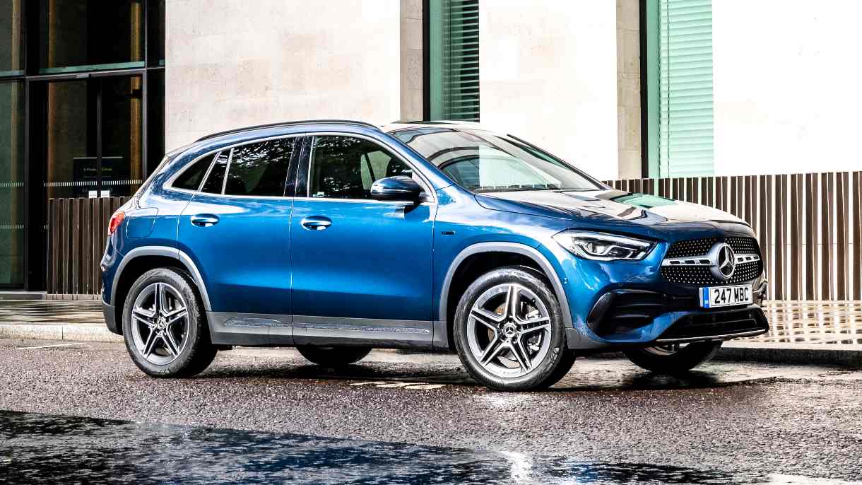 New Mercedes-Benz GLA launched in India, introductory prices start at Rs 42.10 lakh New Mercedes-Benz GLA launched in India, introductory prices start at Rs 42.10 lakh