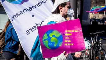 Global cities aren't ready for climate threats, put 400 million people at risk finds report