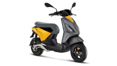 Piaggio One electric scooter revealed ahead of global debut at 2021 Beijing auto show