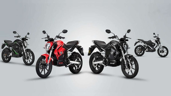 Revolt RV400 and RV300 bookings to reopen this week, e-motorcycles likely to get a price cut