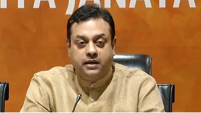 Rafale row: BJP dubs Congress as 'I Need Commission' party; Congress demands JPC probe Rafale row: BJP dubs Congress as 'I Need Commission' party; Congress demands JPC probe