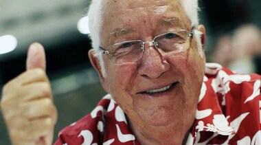 Paul Van Doren, co-founder of Vans shoes, dies at 90