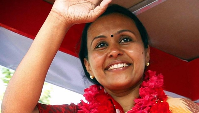 Veena George takes oath as Kerala's health minister; journalist-turned-politician is KK Shailaja's successor Veena George takes oath as Kerala's health minister; journalist-turned-politician is KK Shailaja's successor