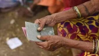 Centre directs states/UTs to provide ration cards to most vulnerable and poor under NFSA