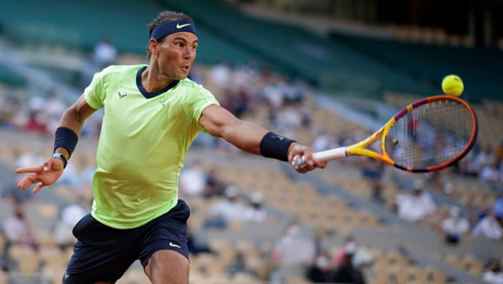 French Open 2021: Rafael Nadal, Novak Djokovic enter quarter-finals; Iga Swiatek cruises past Marta Kostyuk