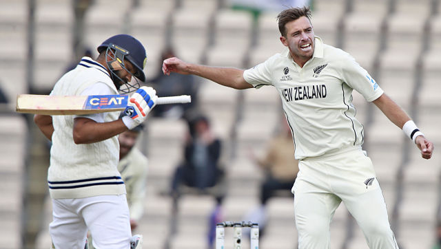 Tim Southee auctions his WTC final shirt to raise funds for eight-year-old girl battling cancer Tim Southee auctions his WTC final shirt to raise funds for eight-year-old girl battling cancer
