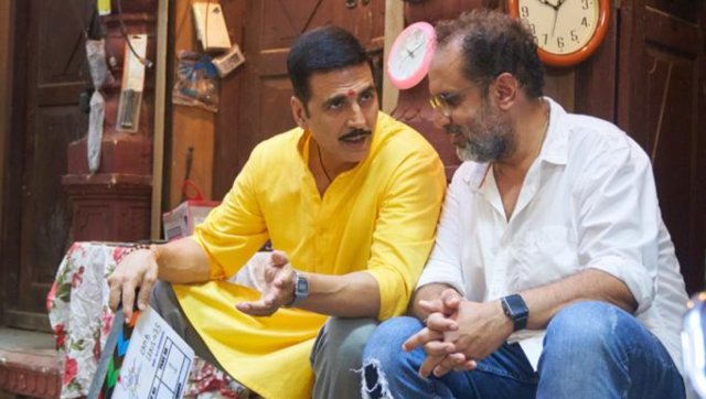 Akshay Kumar begins shooting for Raksha Bandhan with Aanand L Rai, dedicates film to sister Akshay Kumar begins shooting for Raksha Bandhan with Aanand L Rai, dedicates film to sister