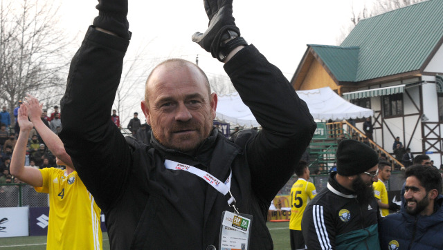 I-League: Real Kashmir FC coach David Robertson honoured with British Empire Medal I-League: Real Kashmir FC coach David Robertson honoured with British Empire Medal