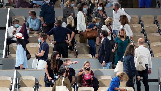 French Open 2021: Fans angry as COVID-19 curfew imposed during Novak Djokovic vs Matteo Berrettini match