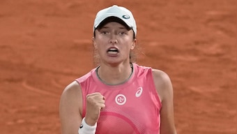 French Open 2021: Iga Swiatek's coach says no concerns over her also playing doubles, more time on court keeps her alive