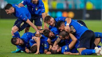 Euro 2020: Manuel Locatelli, Ciro Immobile fire Italy into last-16 with win over Switzerland