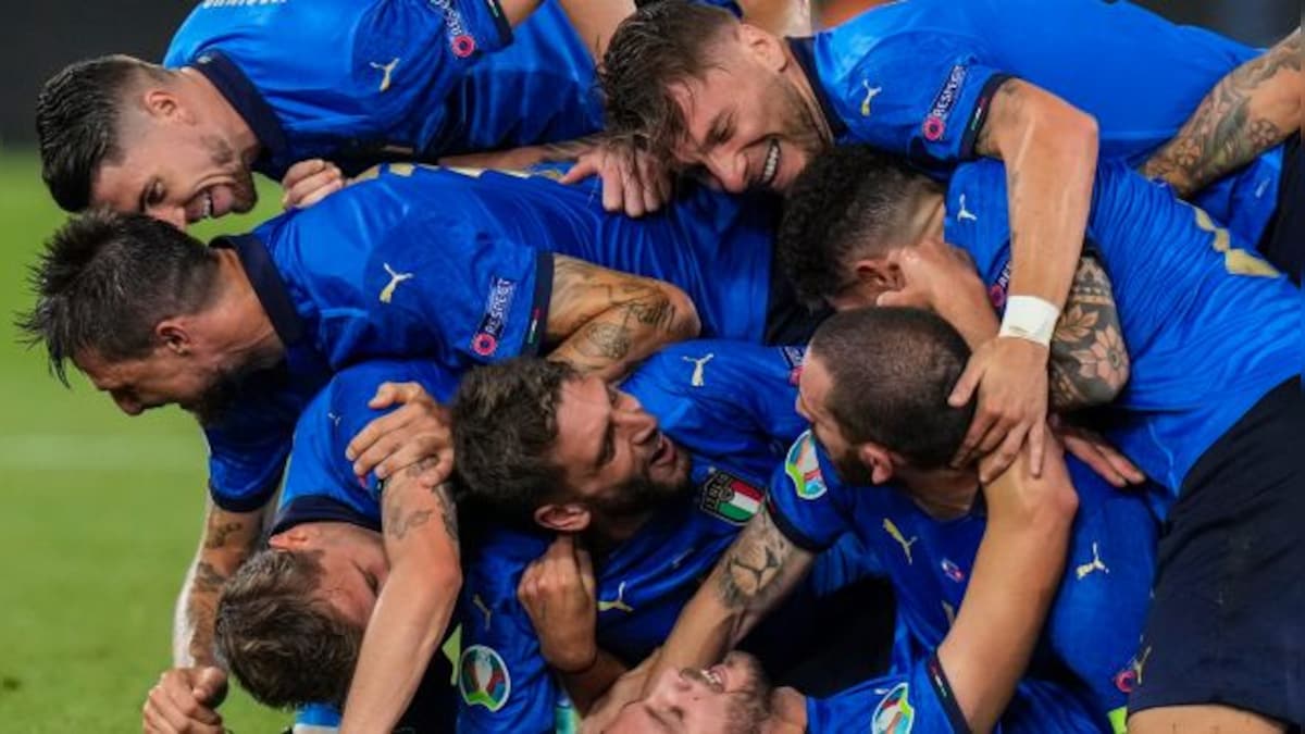 Euro 2020: Unbeaten Italy can break 82-year record in last-16 game against Austria as Wales face Denmark