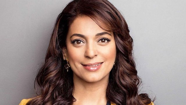 Juhi Chawla on Rishi Kapoor in 'Sharmaji Namkeen': He was an effortless actor and most importantly not self-obsessed Juhi Chawla on Rishi Kapoor in 'Sharmaji Namkeen': He was an effortless actor and most importantly not self-obsessed