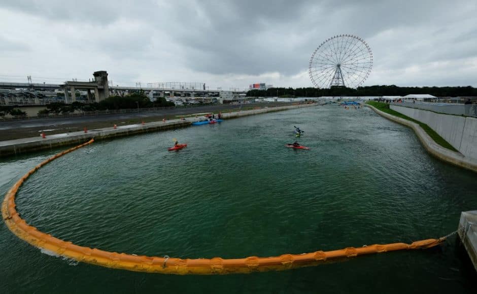 This picture shows the warming-up course at the Kasai Canoe Slalom Centre, which will host canoe (slalom) competitions during the upcoming Tokyo 2020 Olympic Games, in Tokyo on July 6, 2019. (Photo by Kazuhiro NOGI / AFP)