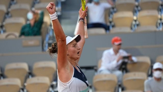 French Open 2021: Barbora Krejcikova saves match point to set up final with Anastasia Pavlyuchenkova