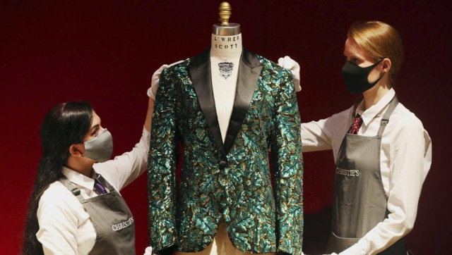 Christie's to hold sale of creations by designer L’Wren Scott; collection to include pieces worn by Mick Jagger, Penelope Cruz Christie's to hold sale of creations by designer L’Wren Scott; collection to include pieces worn by Mick Jagger, Penelope Cruz